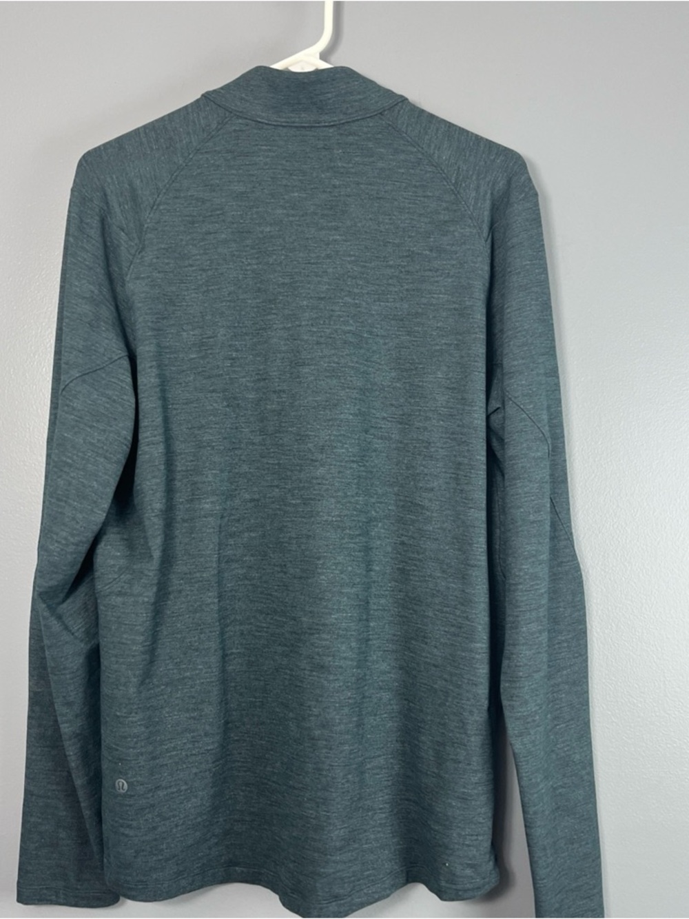 lululemon athletica Men's Surge Teal Heather Quarter-Zip Pullover Size Large - Picture 7 of 9
